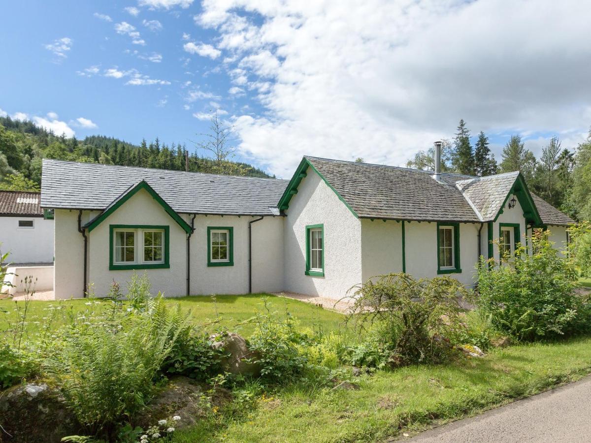 Graces Cottage Port Of Menteith Exterior photo